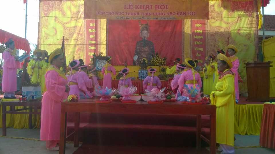 Lễ hội đền Trần Hưng Đạo xã Phú Hải